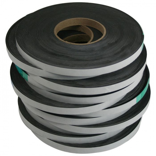 Уплотнитель EPDM 100 самоклеящийся 1 мм 12 мм